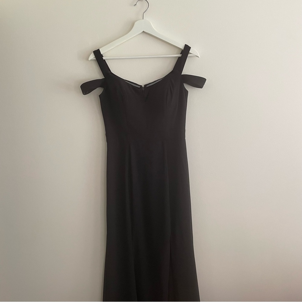 Off the Should Black Gown